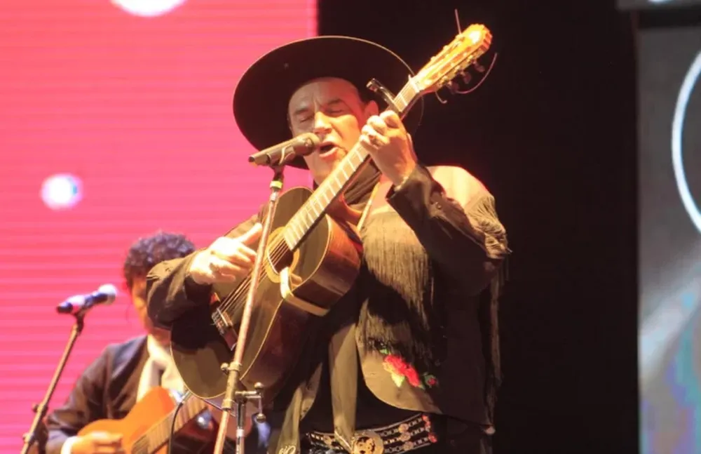 Una multitud vibró con El Chaqueño Palavecino