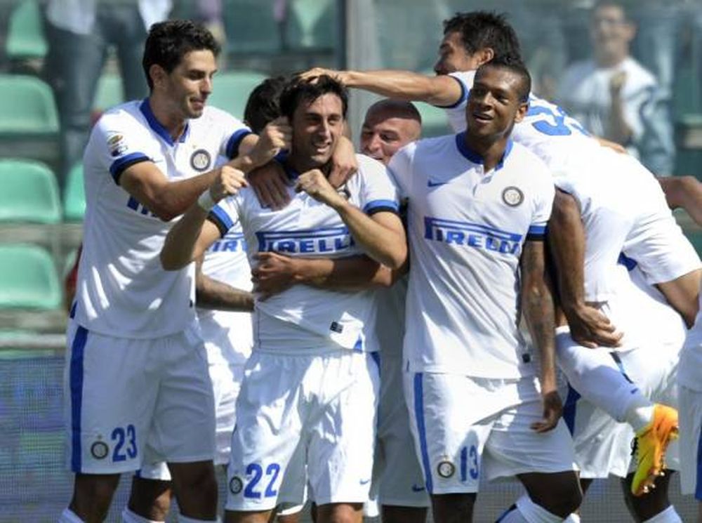 Higuaín ayudó a un triunfo histórico