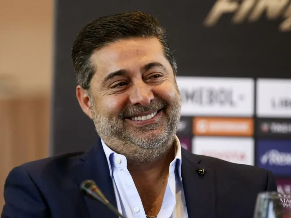 Angelici no se guardó nada para castigar a Riquelme