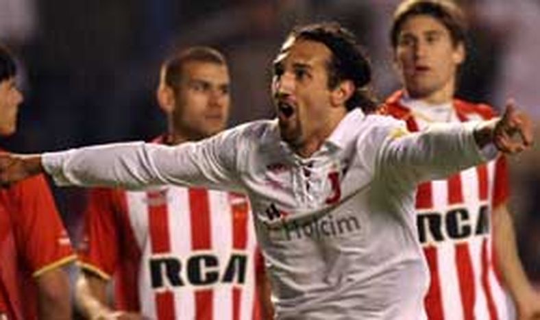 Estudiantes perdió con la Liga