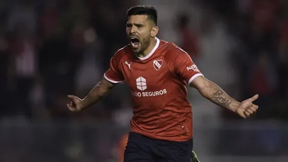 Romero abre la puerta