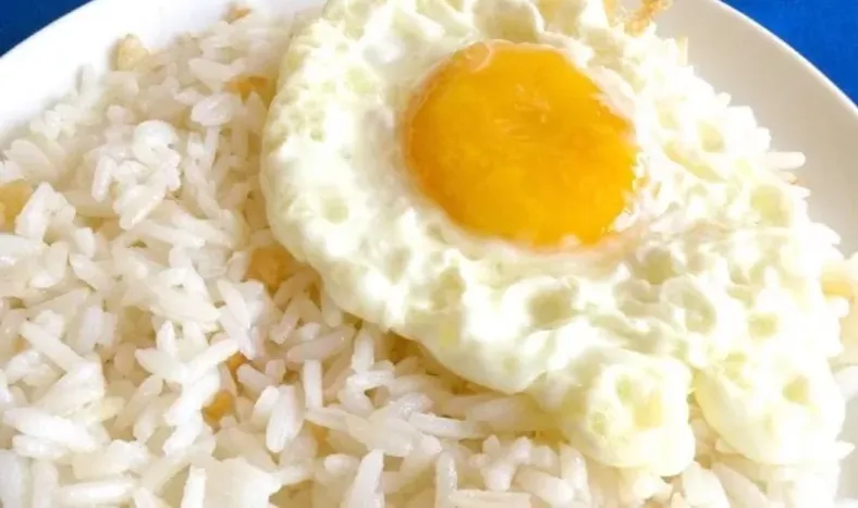 Combinar huevo con arroz reemplaza a las proteínas de la carne roja, según expertos