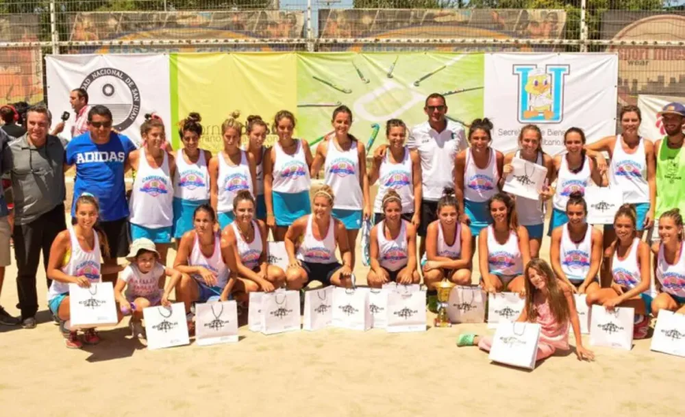 Universidad ganó todo en el “Torneo del Sol”