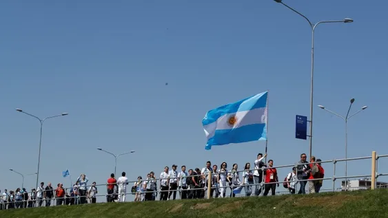 Las fotos y videos del color de la previa de Argentina-Islandia
