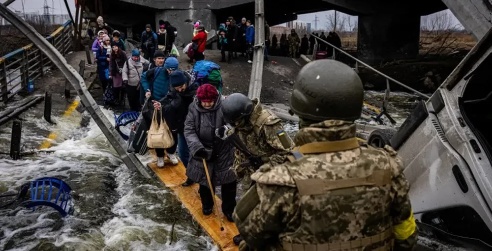 Advierten que los refugiados de Ucrania en Europa pueden ascender a cinco millones