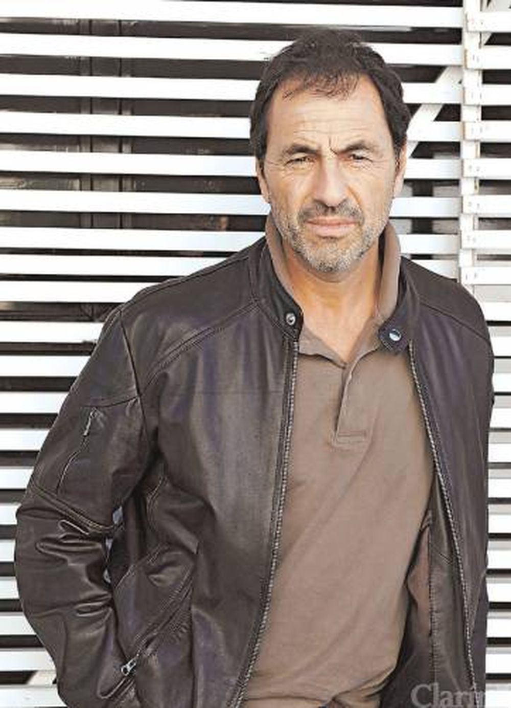 El Cruce será relatado por  Martín Seefeld