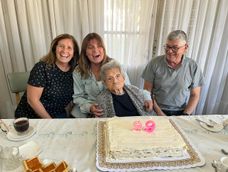 María del Carmen Nena González de Martín Romera celebra, hoy, un siglo de vida. María del Carmen Nena González de Martín Romera celebra, hoy, un siglo de vida.
