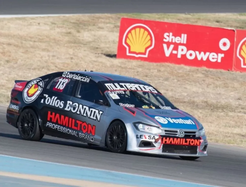 El piloto de Villa Allende tuvo su bautismo triunfal en la Clase 3, en la que fue su 15ta. actuación dentro de la categoría.