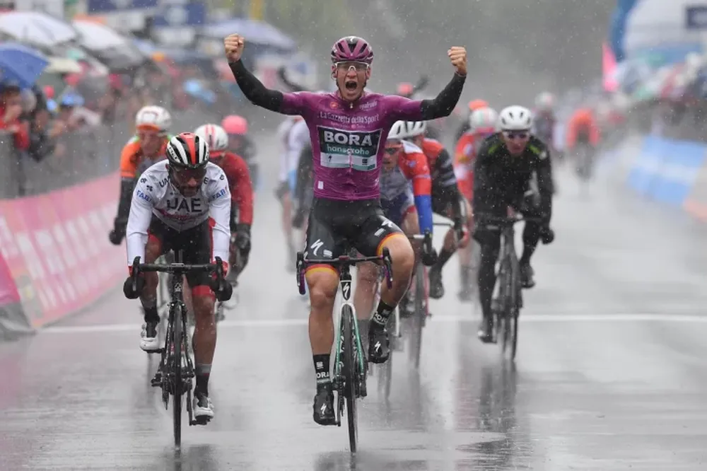 Giro de Italia: Ackerman y la lluvia fueron protagonistas de la 5° etapa