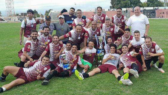 Villa Evita. Los albardoneros se quedaron con la Copa de Campeones Senior Categoría +35.