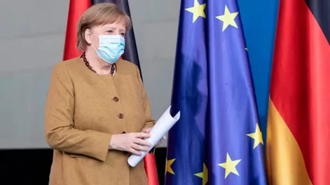 Angela Merkel pidió imponer restricciones en Alemania antes que se saturen los hospitales