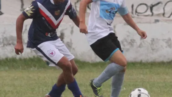 Del Bono y Atenas abren hoy las semis