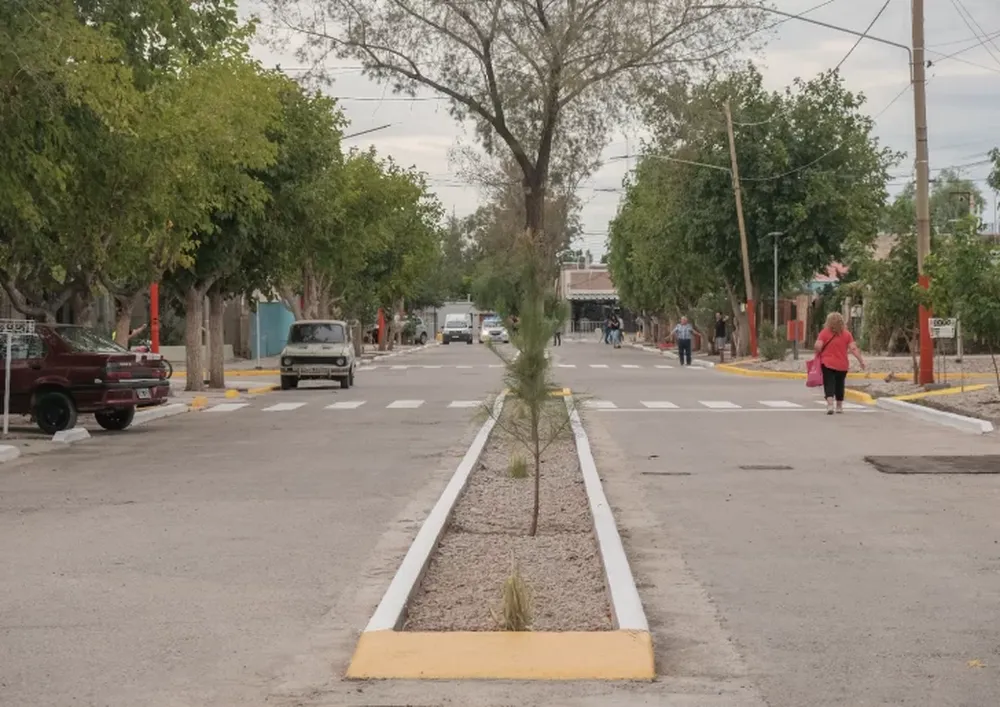 Bulevar histórico con imagen renovada