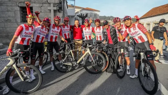 Tivani corre con los World Tour