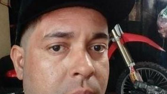 Viajaba en una moto, perdió el control y fue lo último que hizo