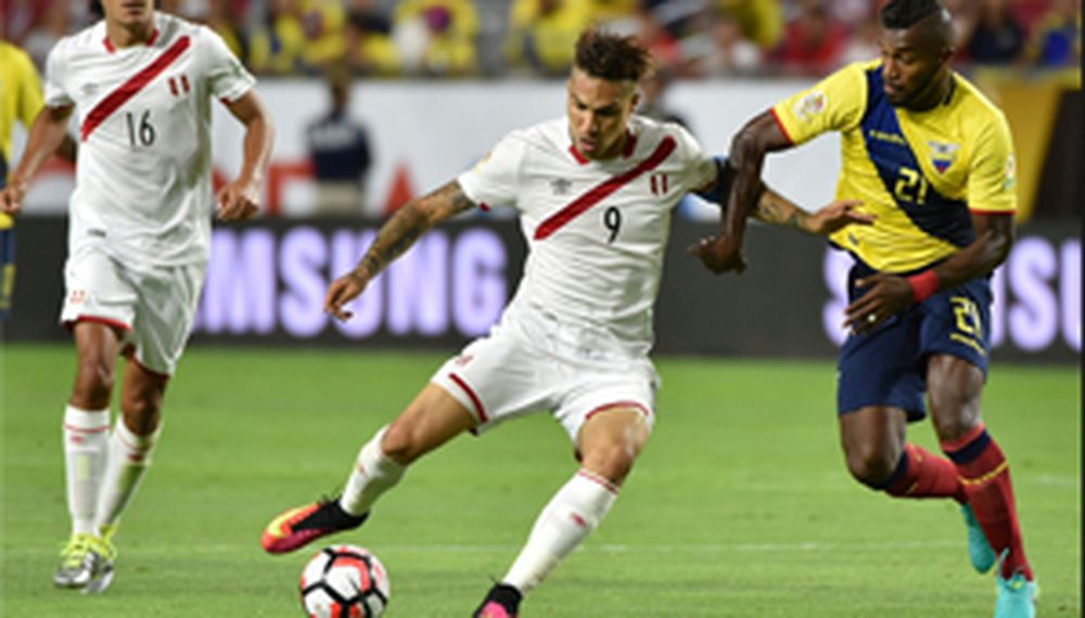 En Phoenix, Ecuador logró remontar y empató con Perú