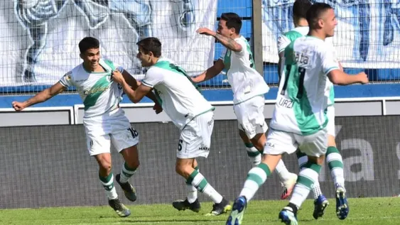 Banfield golpeó al Tomba