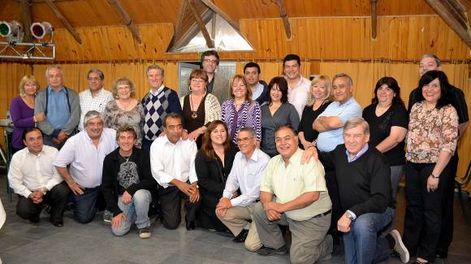 Brindis por firma de convenio