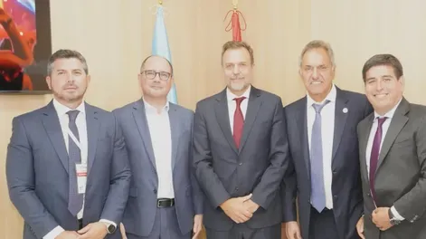 Marcelo Orrego avanzó en reuniones con organismos multilaterales durante su visita a España