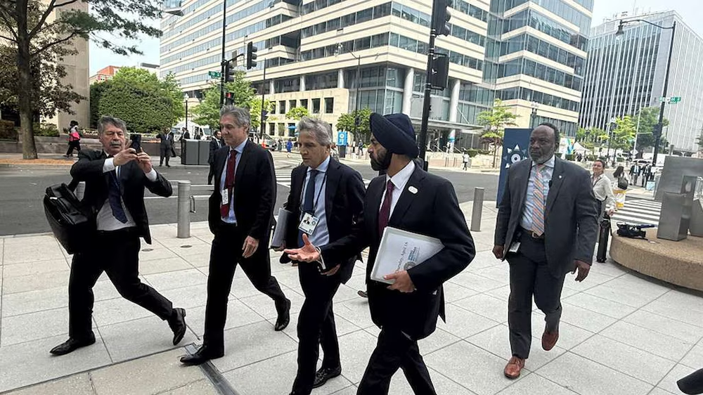 El ministro de Economía, Luis Caputo, se reune con el presidente del Banco Mundial, Ajay Banga, en el marco de las reuniones de primavera del FMI y el el Banco Mundial.