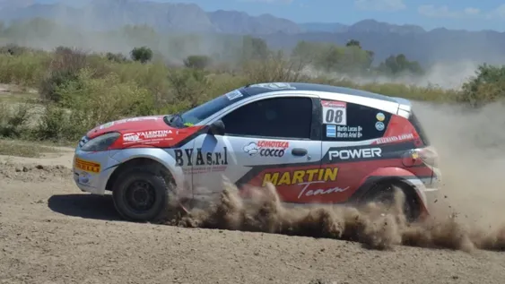 Con más de 100 autos, ACAT corrió la primera fecha en Ullum