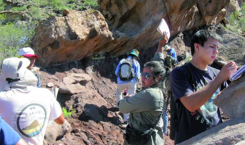Práctica de verano unió tres carreras geológicas