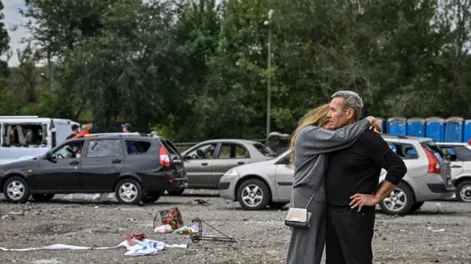 Otro ataque a una caravana de autos en el noroeste de Ucrania dejó 20 civiles muertos