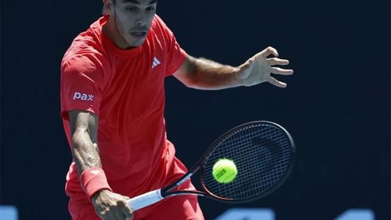 Despedida. Francisco Cerúndolo no pudo con Zverev y Argentina se quedó sin representantes en Australia.