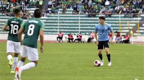 Bolivia goleó a Uruguay en La Paz y le dio un empujoncito a Argentina hacia Catar