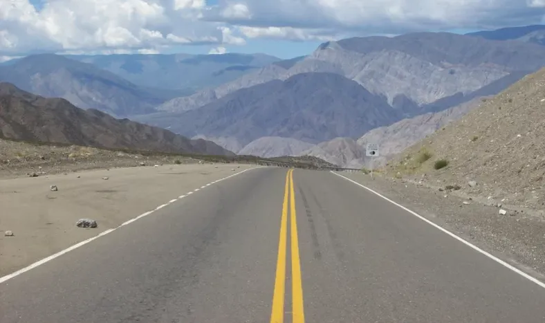 Falleció un hombre por un impactante vuelco en la Ruta 149, camino a Iglesia