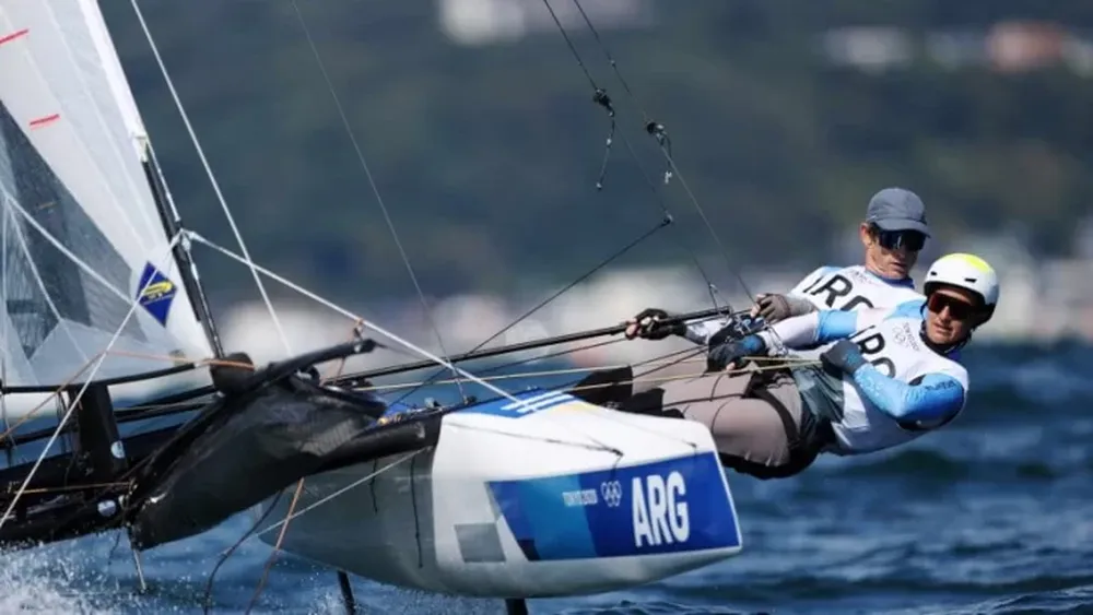 Lange y Carranza cerraron el día en la cuarta posición y sueñan con otra medalla para Argentina