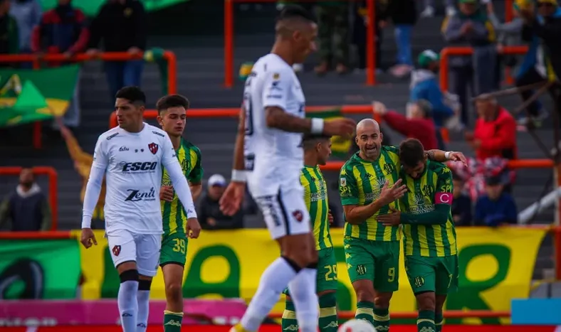 Aldosivi se hizo fuerte ante Patronato  y se quedó con el primer clásico de la fecha