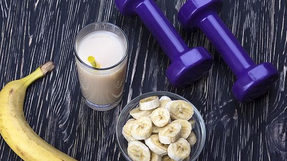 ¿En realidad las bananas previenen los calambres relacionados al ejercicio?