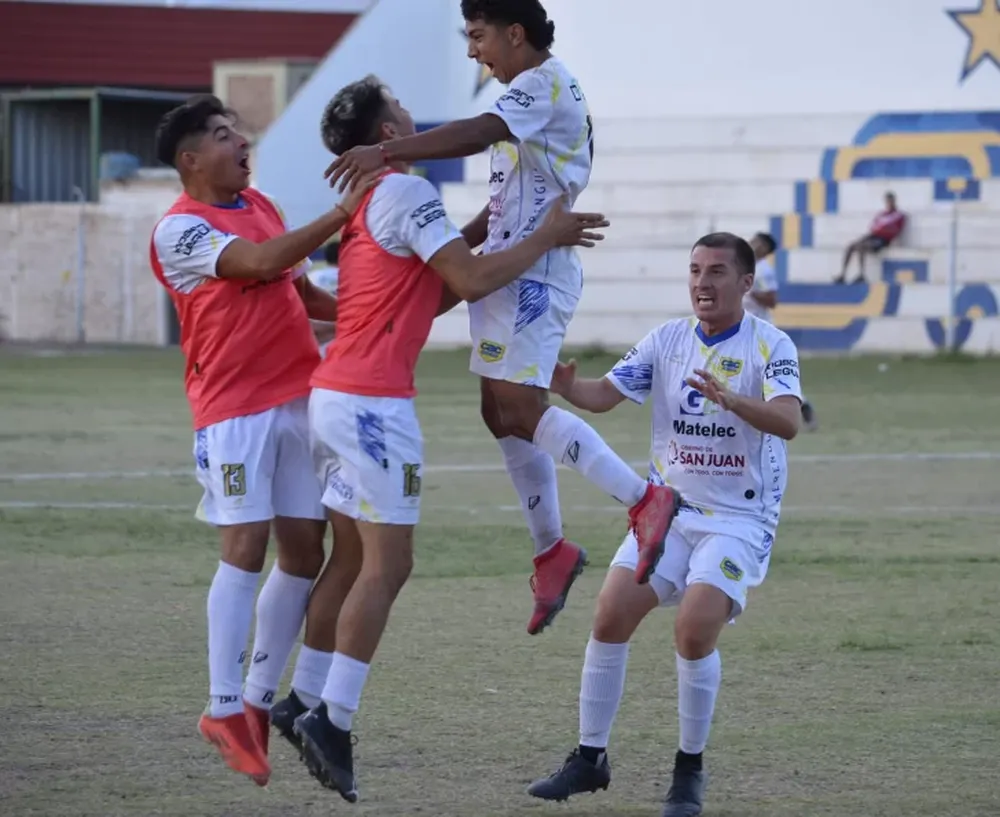 Colón va por la punta