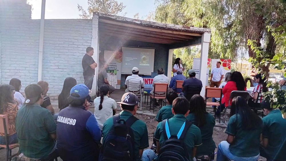 Los productores de Jáchal participaron de un jornada de capacitación sobre membrillo.