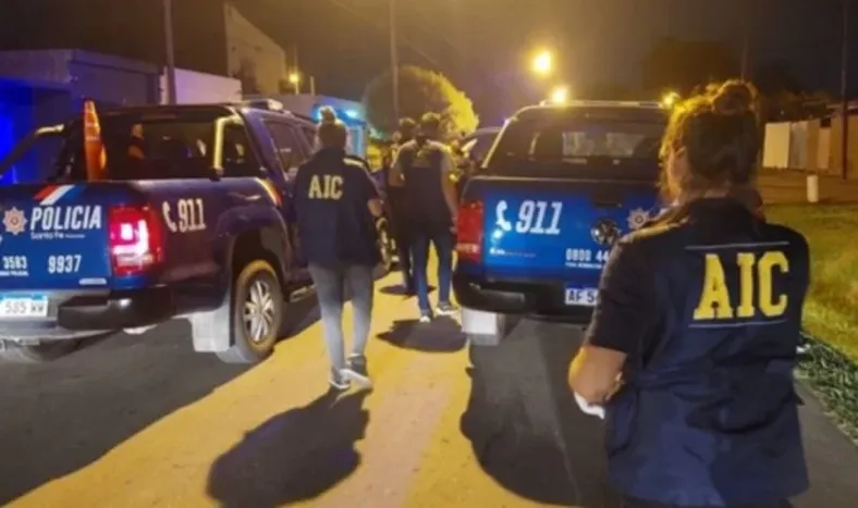 Recrudece la violencia con tres asesinatos en pocas horas y un tiroteo a oficinas públicas