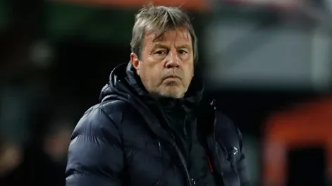 Zielinski dejó de ser el entrenador de Independiente