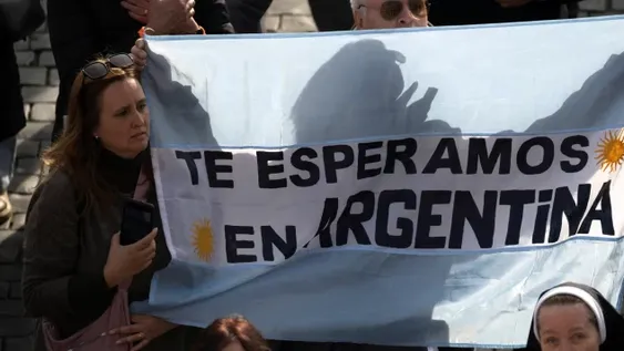 Francisco anticipó que su visita al país puede ser este año, después de agosto