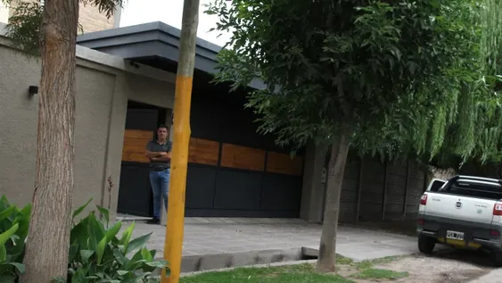 Banda armada sorprende a una pareja cuando dormía, la encierra y roba 40.000 pesos