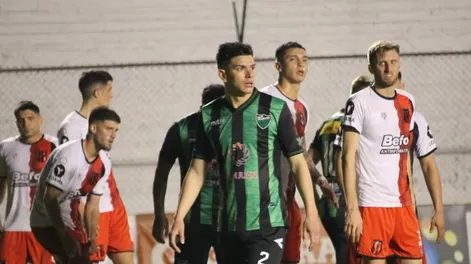 San Martín sigue con la pólvora mojada y perdió por 2 a 0 frente a Defensores de Belgrano