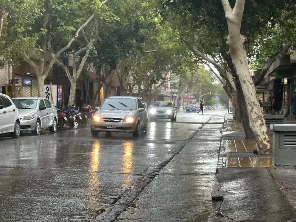 Lunes inestable en San Juan: anuncian tormentas, viento intenso y una máxima de 30 grados