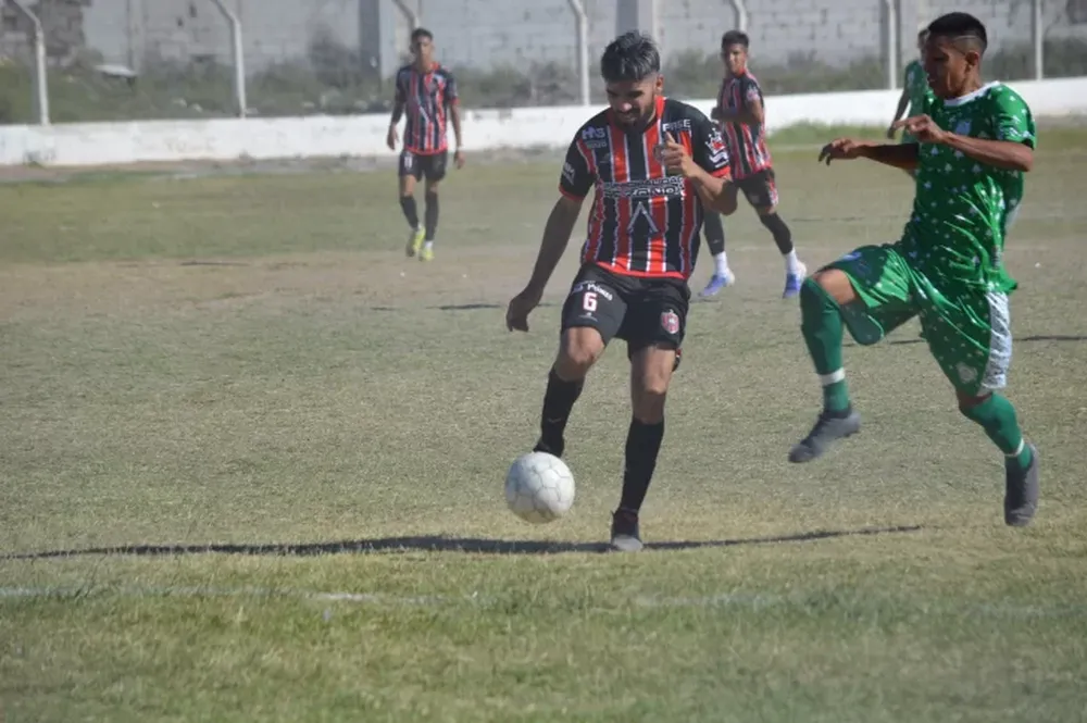 El fútbol local completó la quinta fecha