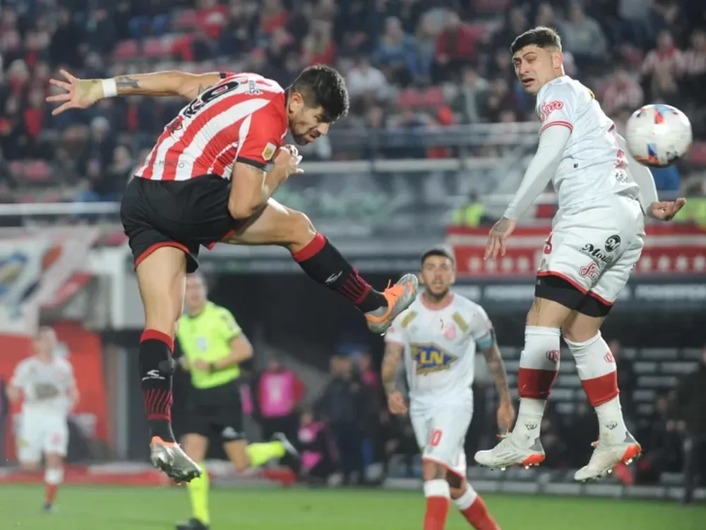 Estudiantes le ganó a Barracas Central y cortó una serie de cinco sin triunfos
