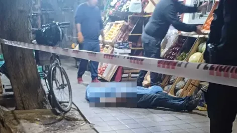 Dieron a conocer la identidad del hombre que falleció en la vereda de una verdulería