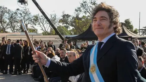 Milei encabezó el acto por el Día de la Bandera en Palermo y Villarruel le envió un mensaje desde Rosario