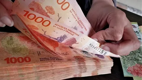 Créditos para trabajadores: hasta $400 mil, tope de 48 cuotas y acreditación a los 5 días