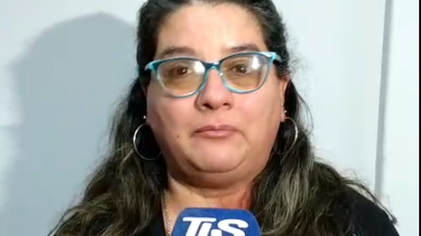 Tras escuchar la sentencia, la madre de Diego Andreoni habló con la prensa.&nbsp;