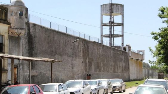 Cómo es la celda del penal de Dolores en la que están alojados los rugbiers