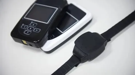 Cómo funcionan las tobilleras electrónicas como la que deberá usar Cristina