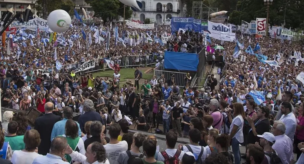 La CGT lanzó un paro nacional para el viernes contra la reforma previsional